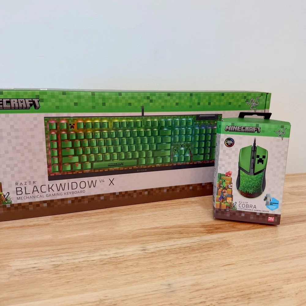 Razer Minecraft Blackwidow V4 X Keyboard & Cobra Gaming Mouse | New - Sealed